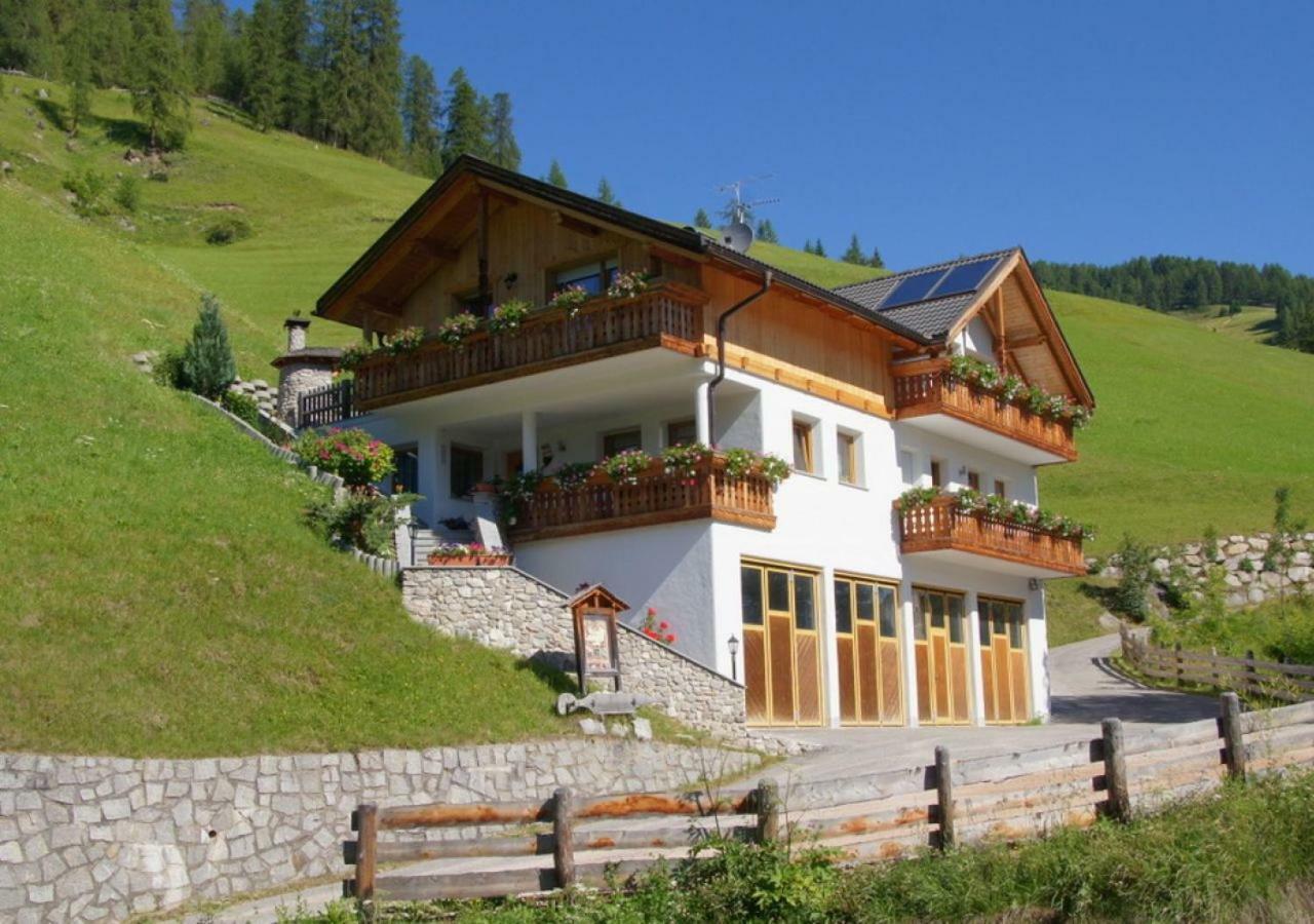 Agriturismo Grones San Martino in Badia Exteriör bild